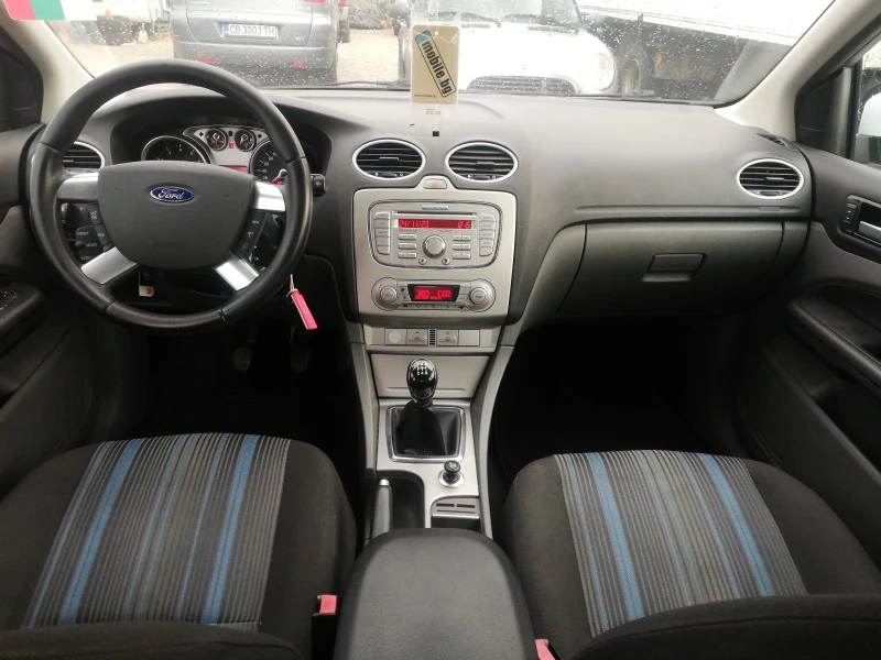 Ford Focus 1.6i/Swiss, снимка 13 - Автомобили и джипове - 47052241