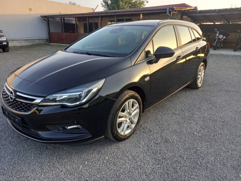 Opel Astra 1.6cdti, снимка 2 - Автомобили и джипове - 42289201