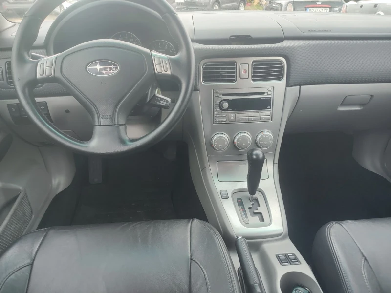 Subaru Forester 2.0I-150кс, снимка 7 - Автомобили и джипове - 47553840