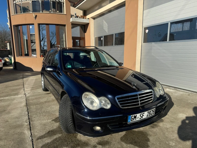 Mercedes-Benz C 220 Facelift, снимка 2 - Автомобили и джипове - 48092175