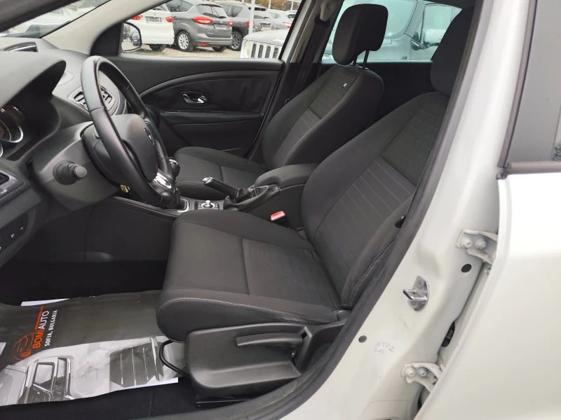 Renault Megane SPORTOUR* 1.5DCi* LED* EURO6B* NAVI* , снимка 6 - Автомобили и джипове - 52561701