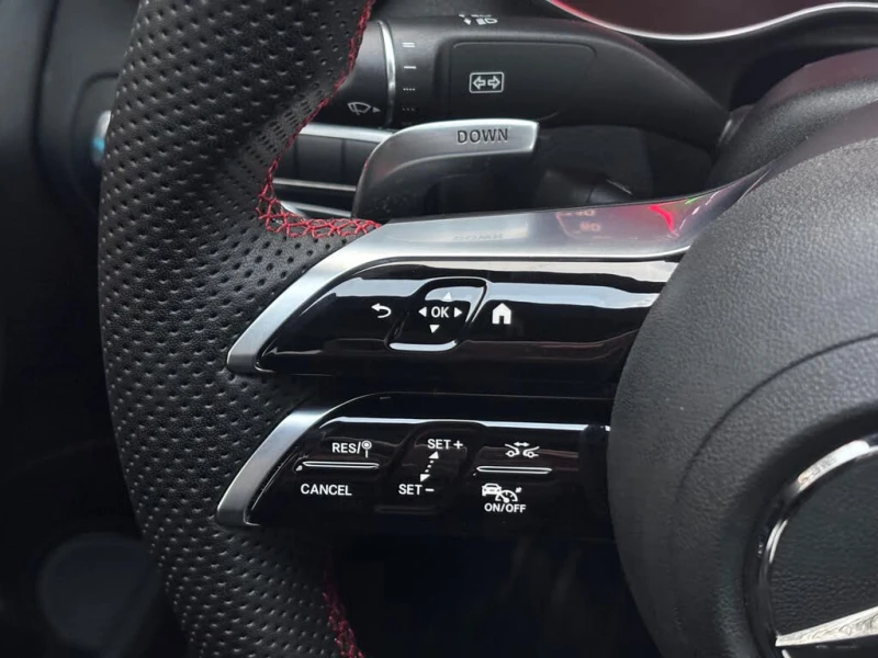 Mercedes-Benz C 43 AMG * АВТО КРЕДИТ* ЦЕНА ДО БГ * Сервизна история * , снимка 14 - Автомобили и джипове - 52597723