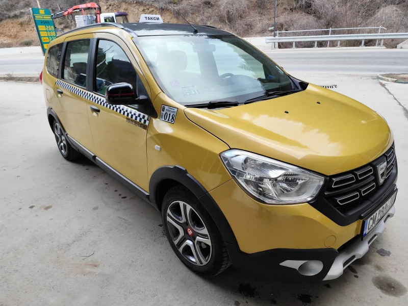 Dacia Lodgy, снимка 2 - Автомобили и джипове - 52842011