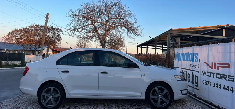 Skoda Rapid 1.2i KLIMATIK/SEDAN/UNIKAT, снимка 6 - Автомобили и джипове - 52855305