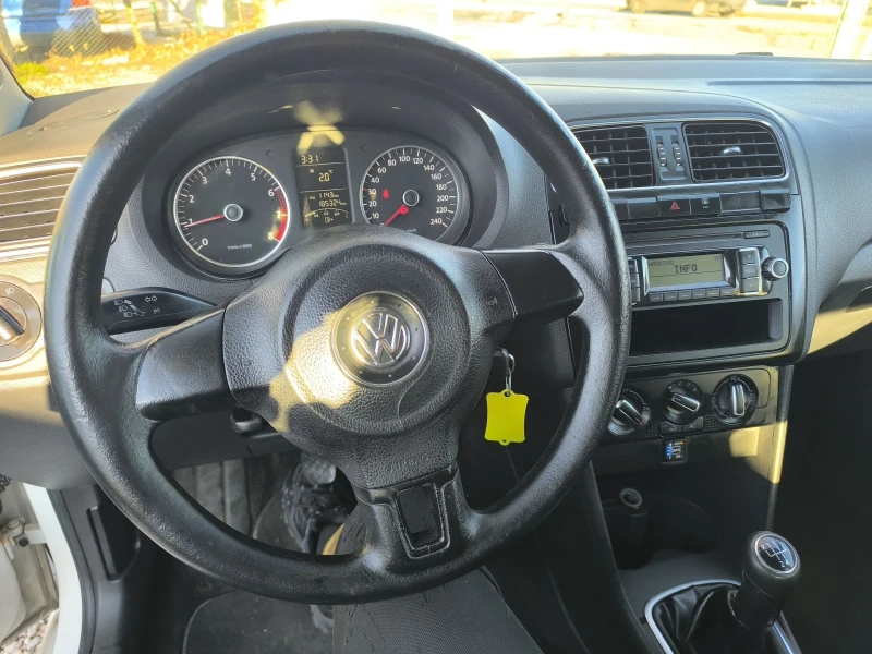 VW Polo Бензин-Газ, снимка 7 - Автомобили и джипове - 52944175