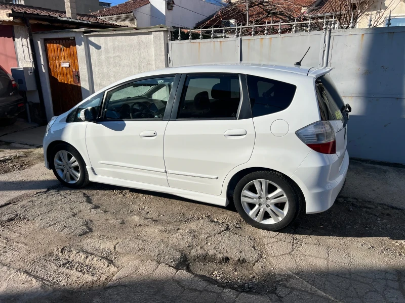 Honda Jazz, снимка 6 - Автомобили и джипове - 52951129