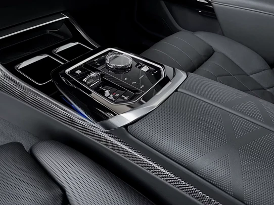 BMW 740 d xDrive = M-Sport = Shadow Line Гаранция - изображение 9