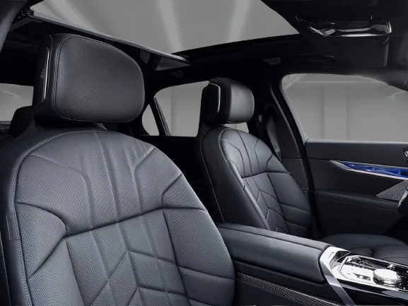 BMW 740 d xDrive = M-Sport = Shadow Line Гаранция - изображение 10