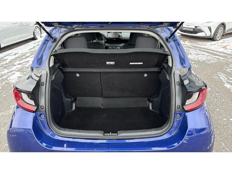 Toyota Yaris 1.5 AT FANCY - изображение 10