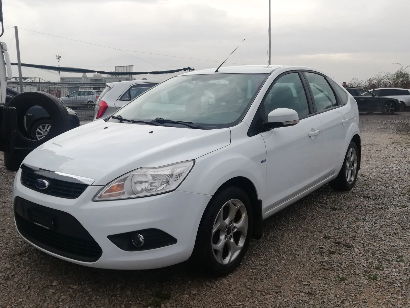 Ford Focus 1.6i/Swiss - изображение 3