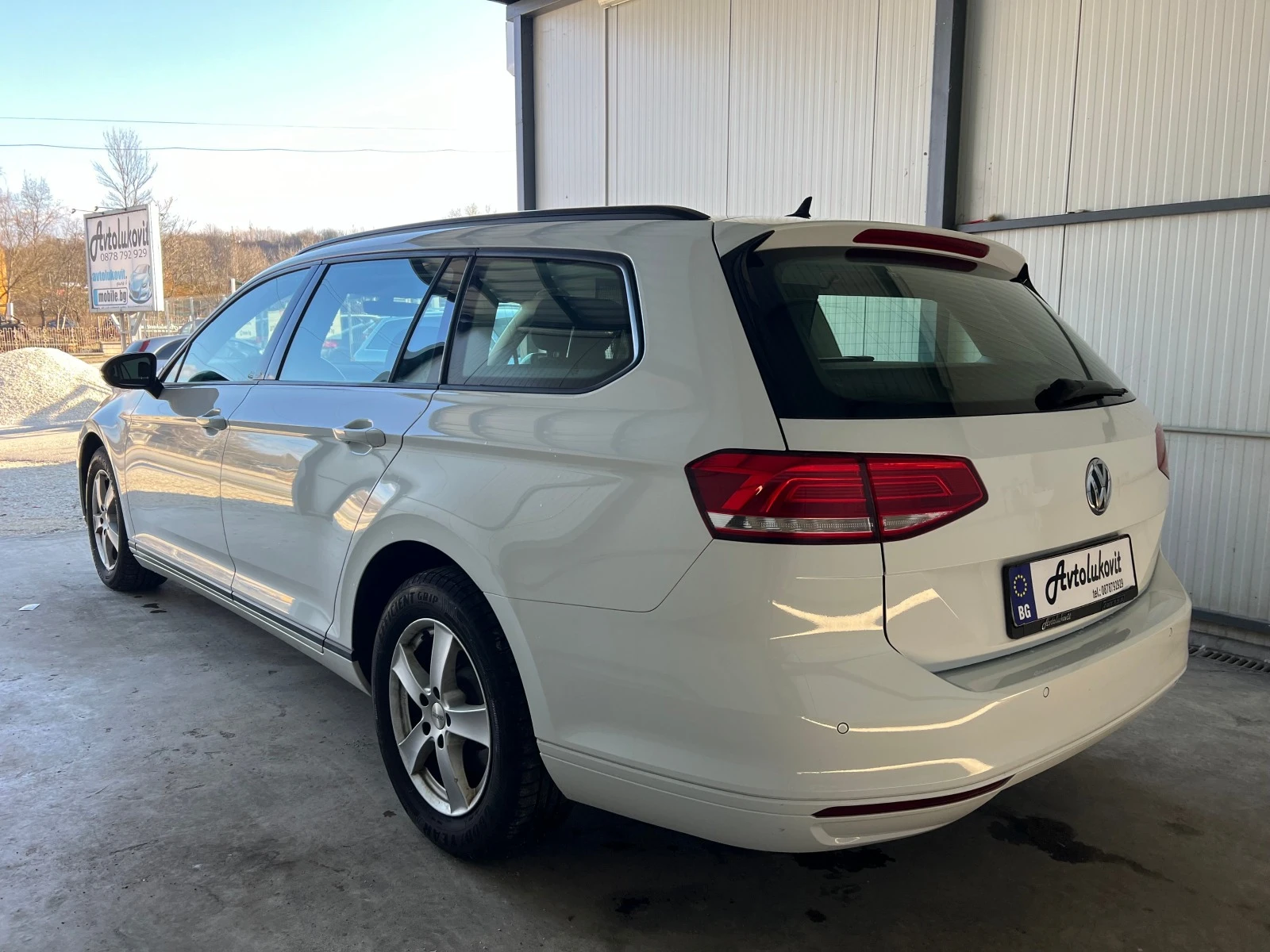 VW Passat Германия 2.0 TDI - изображение 6