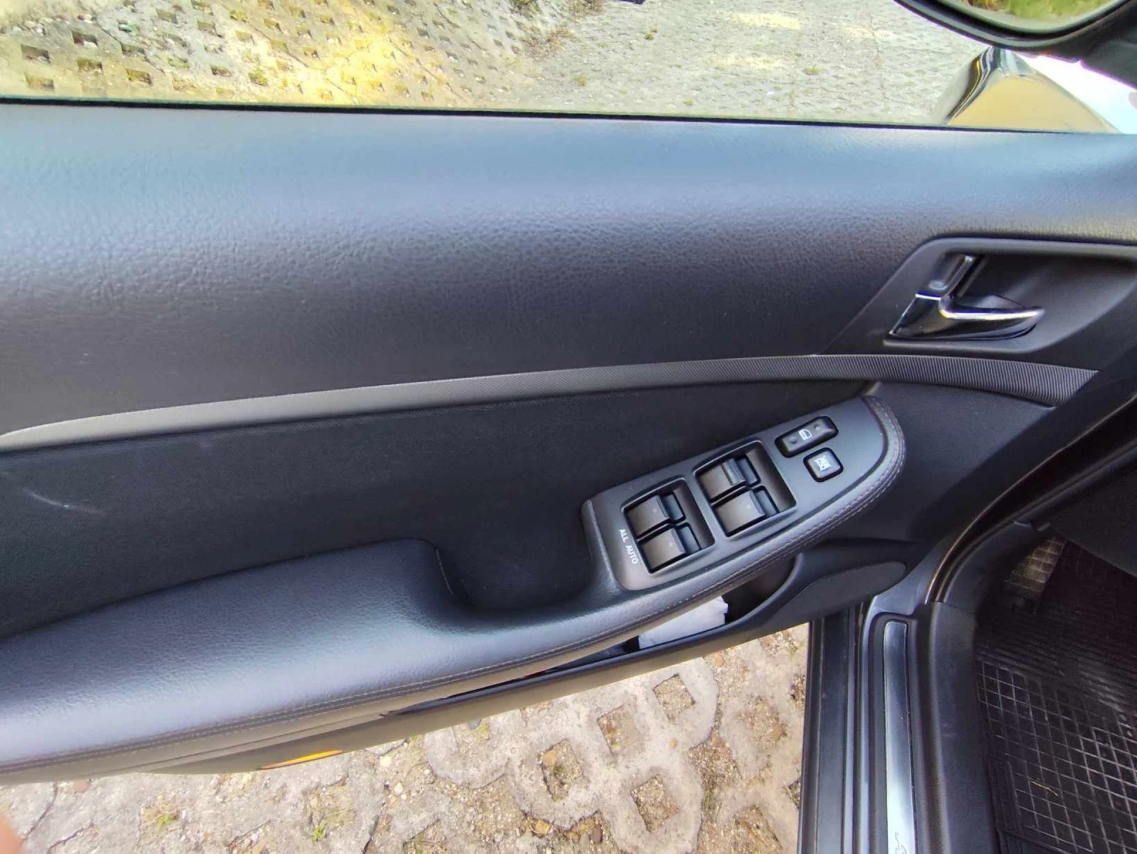 Toyota Avensis | Mobile.bg — изображение 12