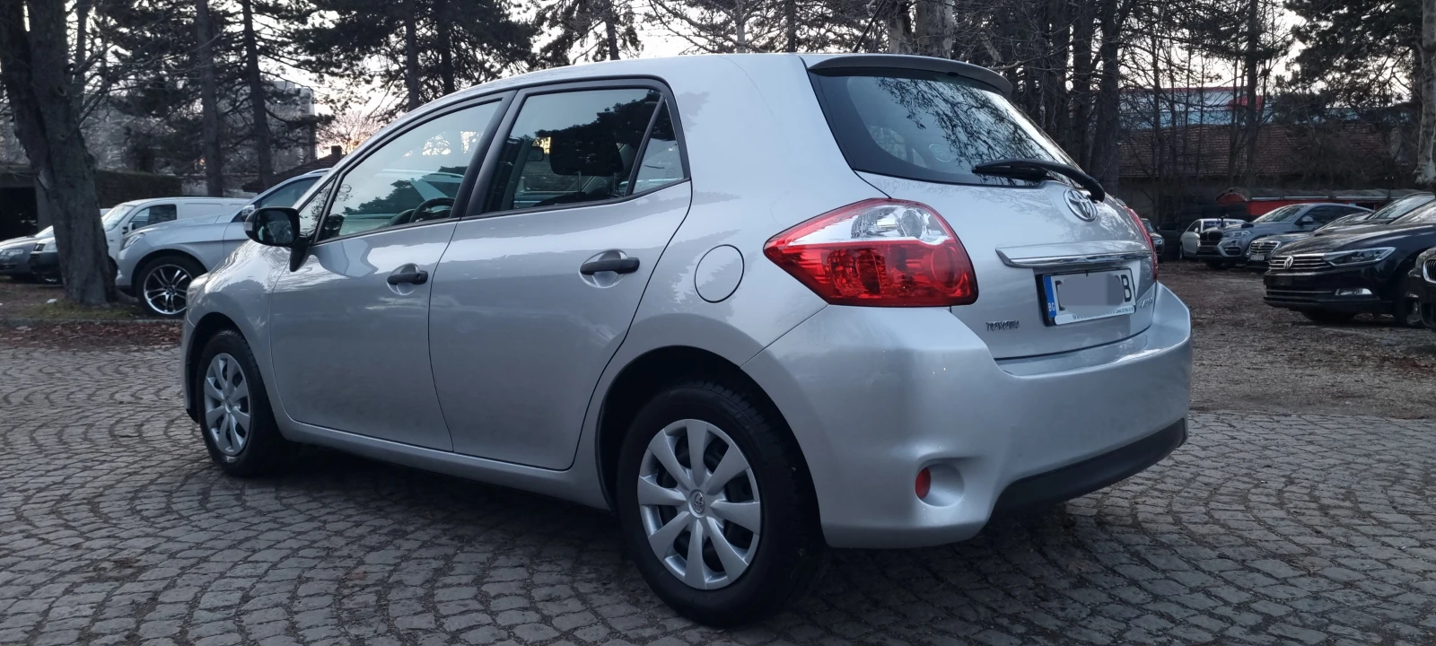 Toyota Auris 1.33i * FACELIFT* * МУЛТИМЕДИЯ* * НАВИГАЦИЯ*  - изображение 7