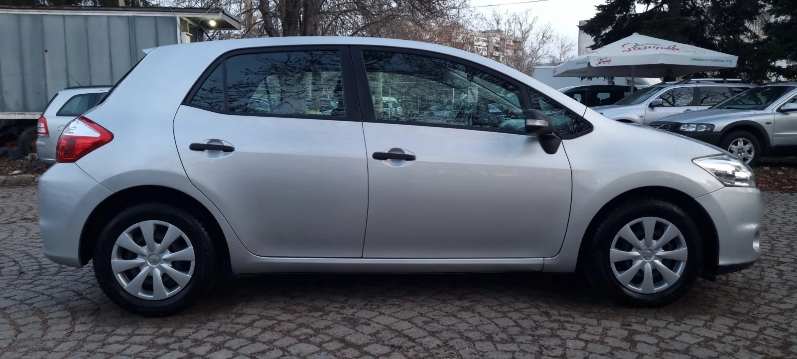 Toyota Auris 1.33i * FACELIFT* * МУЛТИМЕДИЯ* * НАВИГАЦИЯ*  - изображение 4