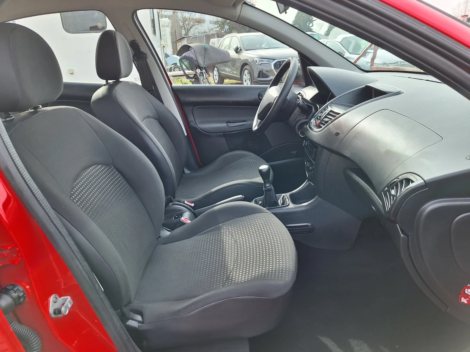 Peugeot 206 Plus* 1.1i* 60kc* Euro5* 94000km. | Mobile.bg — изображение 11