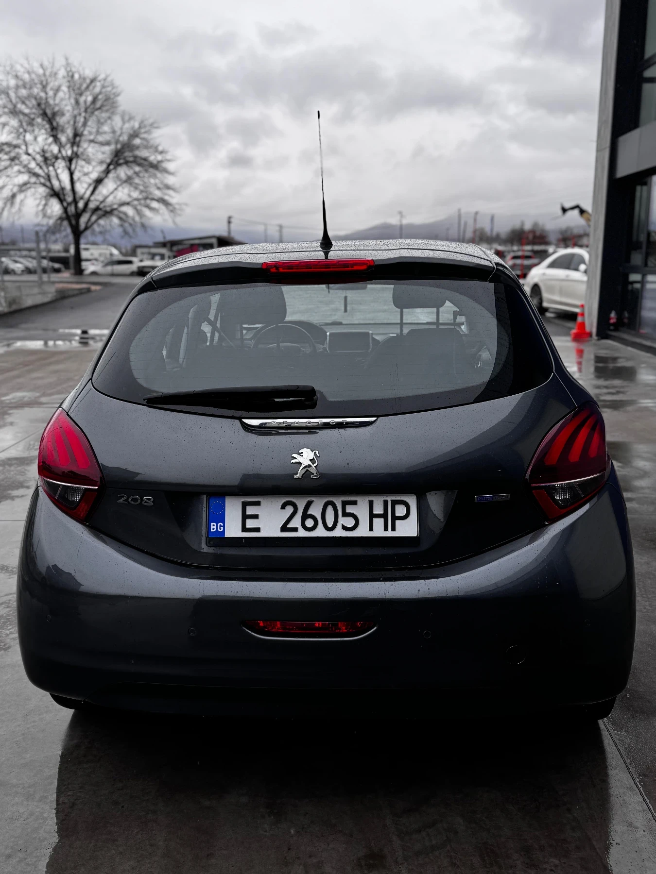 Peugeot 208  - изображение 6
