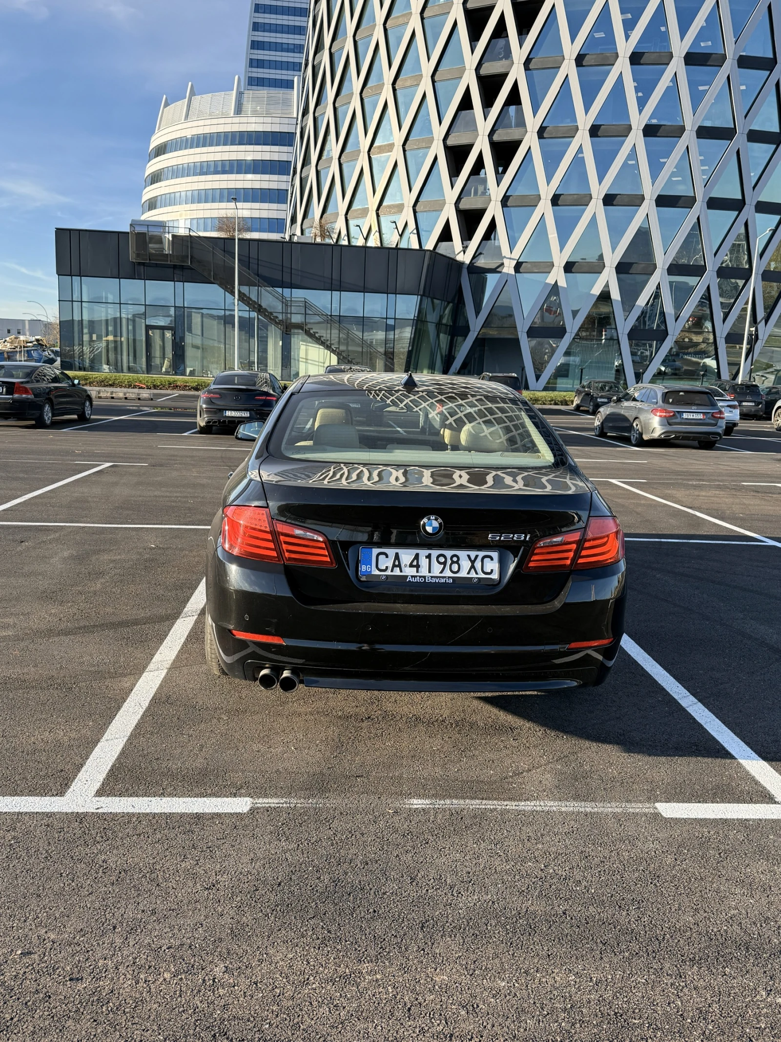 BMW 528 i | Mobile.bg   5