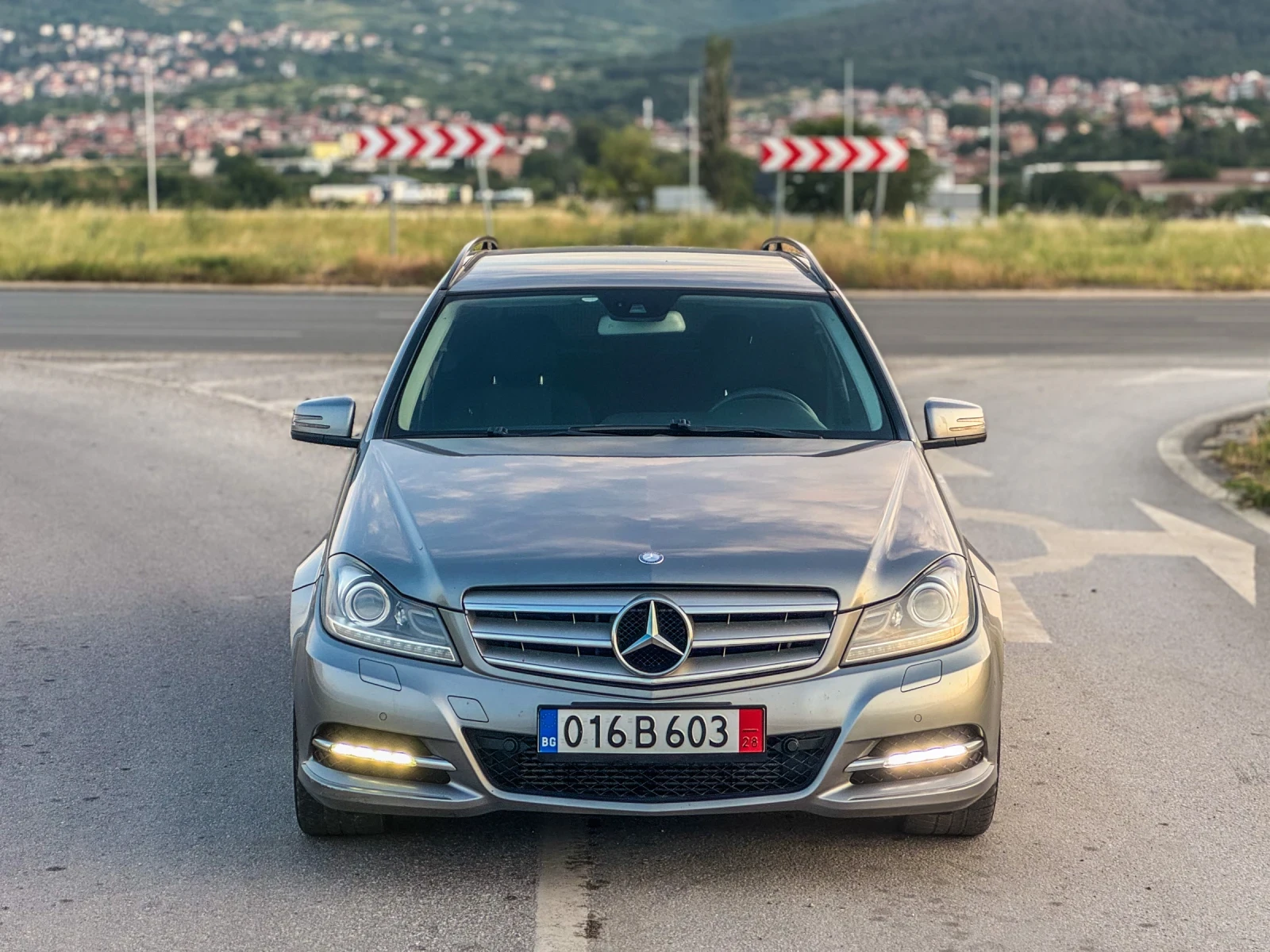 Mercedes-Benz C 220 AVANTGARDE  - изображение 2