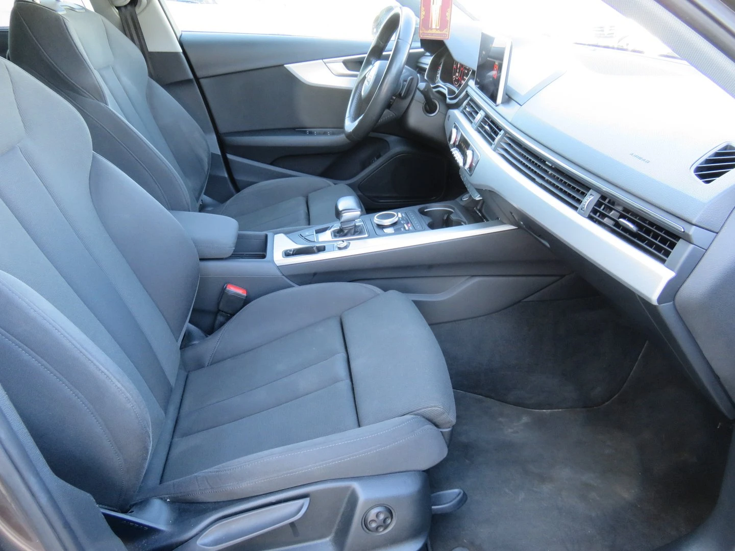 Audi A4 Sport 2.0 TDI | Mobile.bg � ����������� 5