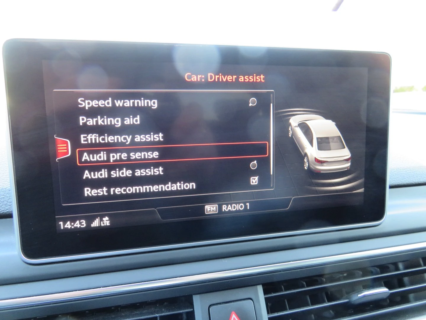 Audi A4 Sport 2.0 TDI | Mobile.bg � ����������� 15