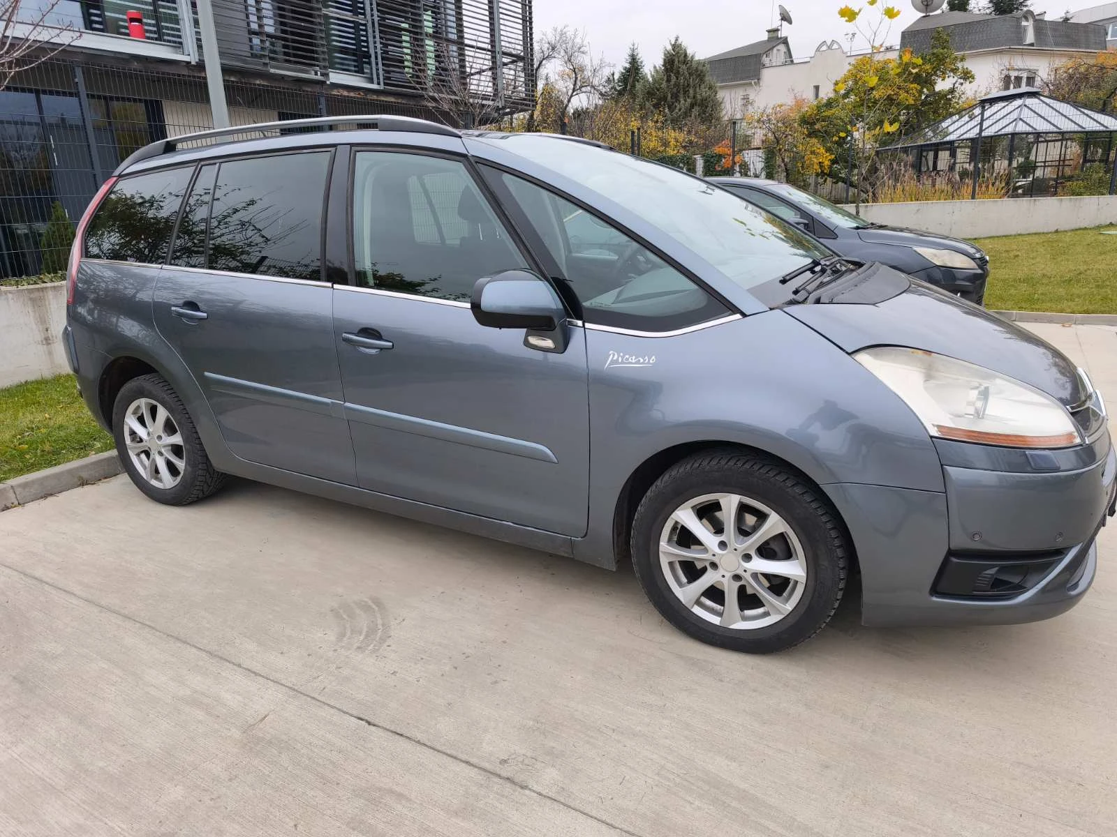 Citroen Grand C4 Picasso  - изображение 4