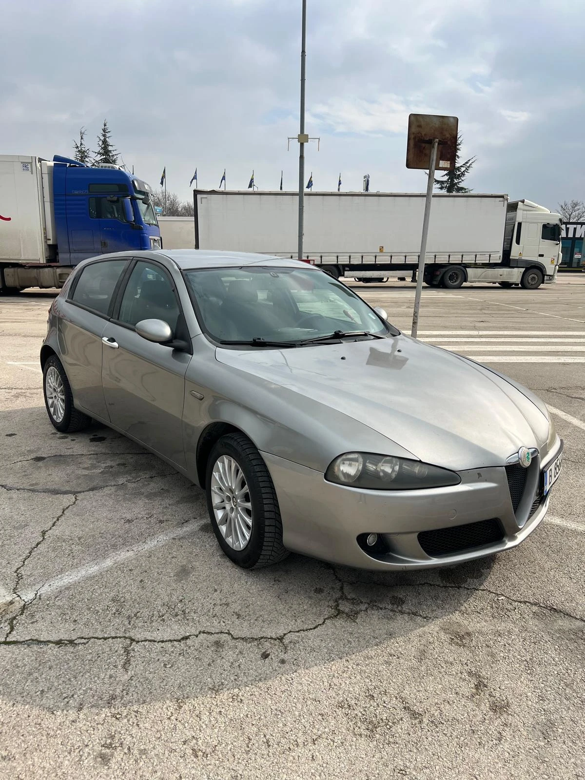 Alfa Romeo 147 JTDm 120 HP 8V - изображение 2