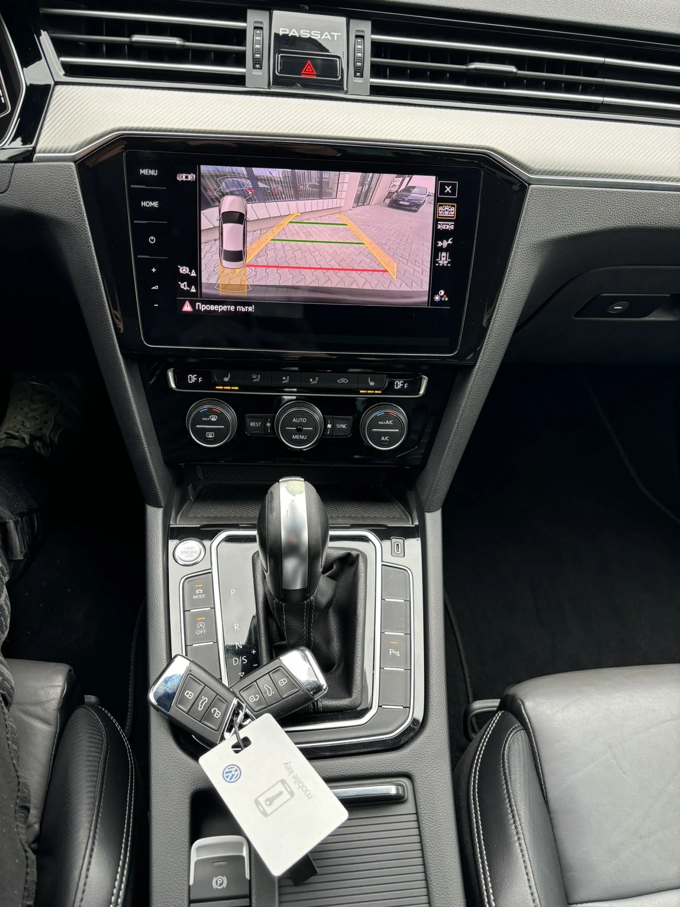 VW Passat R-LINE 2.0TDI, снимка 16 - Автомобили и джипове - 53914274