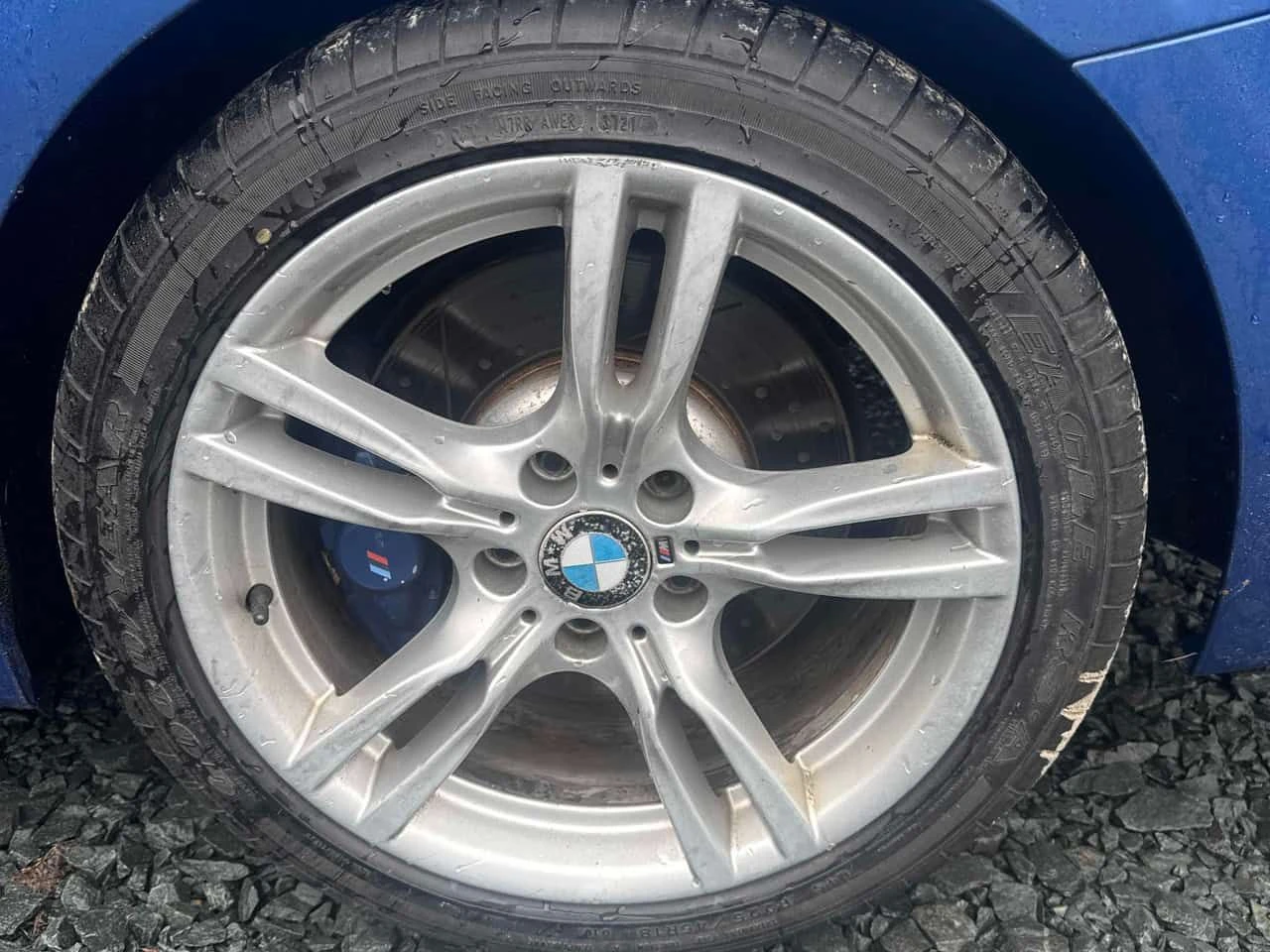 BMW 335 I xDrive * DISTRONIC* HARMAN/KARDON* 360* , снимка 11 - Автомобили и джипове - 54221388