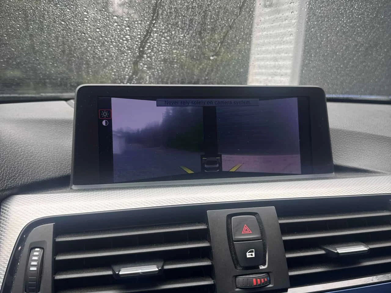 BMW 335 I xDrive * DISTRONIC* HARMAN/KARDON* 360* , снимка 10 - Автомобили и джипове - 54221388