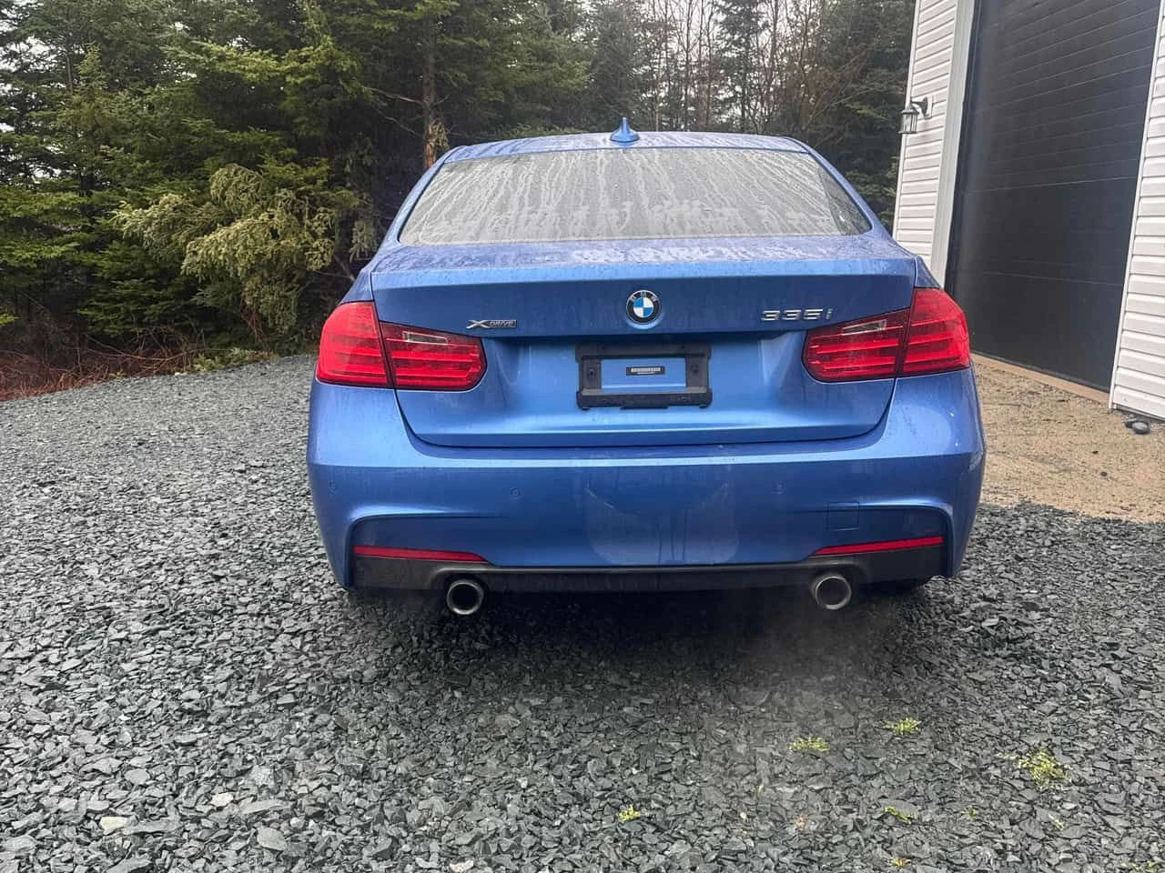 BMW 335 I xDrive * DISTRONIC* HARMAN/KARDON* 360* , снимка 4 - Автомобили и джипове - 54221388