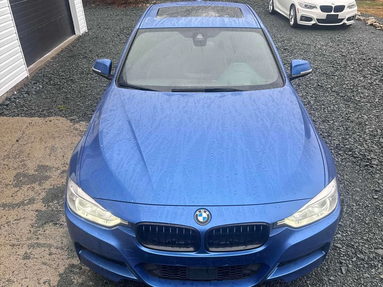 BMW 335 I xDrive * DISTRONIC* HARMAN/KARDON* 360* , снимка 16 - Автомобили и джипове - 54221388