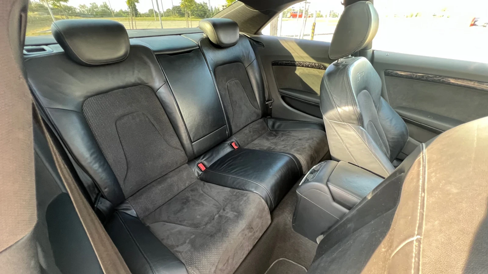 Audi A5 3.0TDI S-Line, снимка 10 - Автомобили и джипове - 54339601