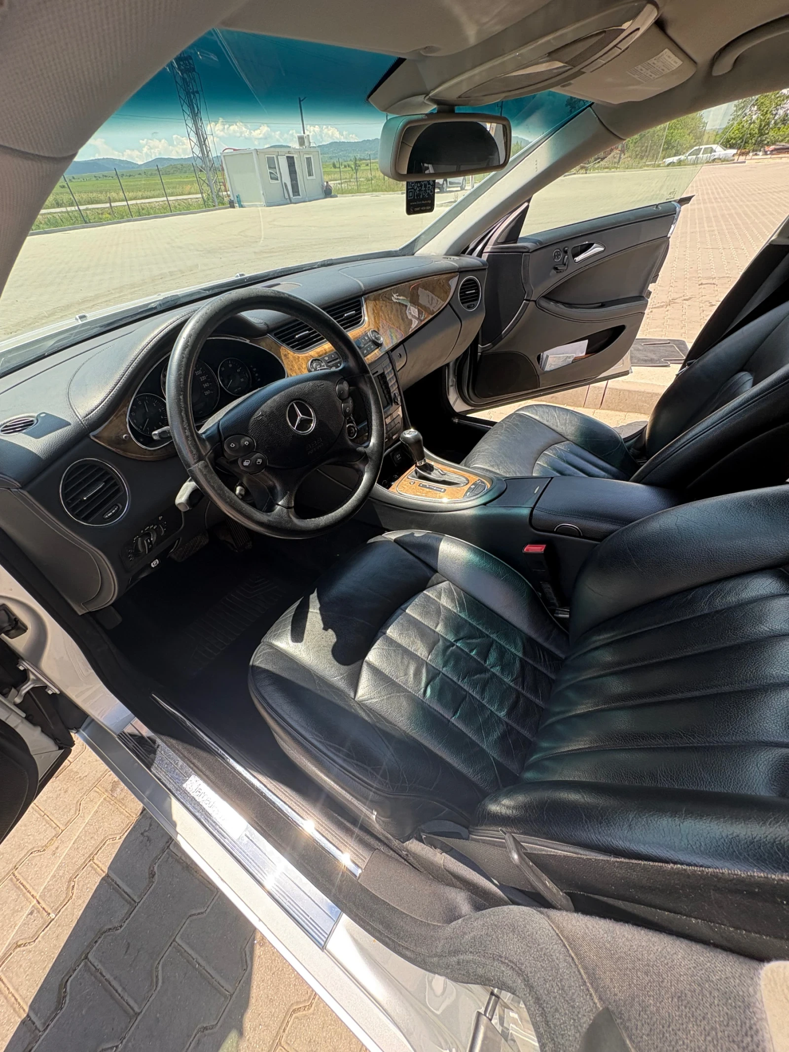 Mercedes-Benz CLS 320 KEYLESS/PARKTRONIK/4-зонов, снимка 5 - Автомобили и джипове - 54855026