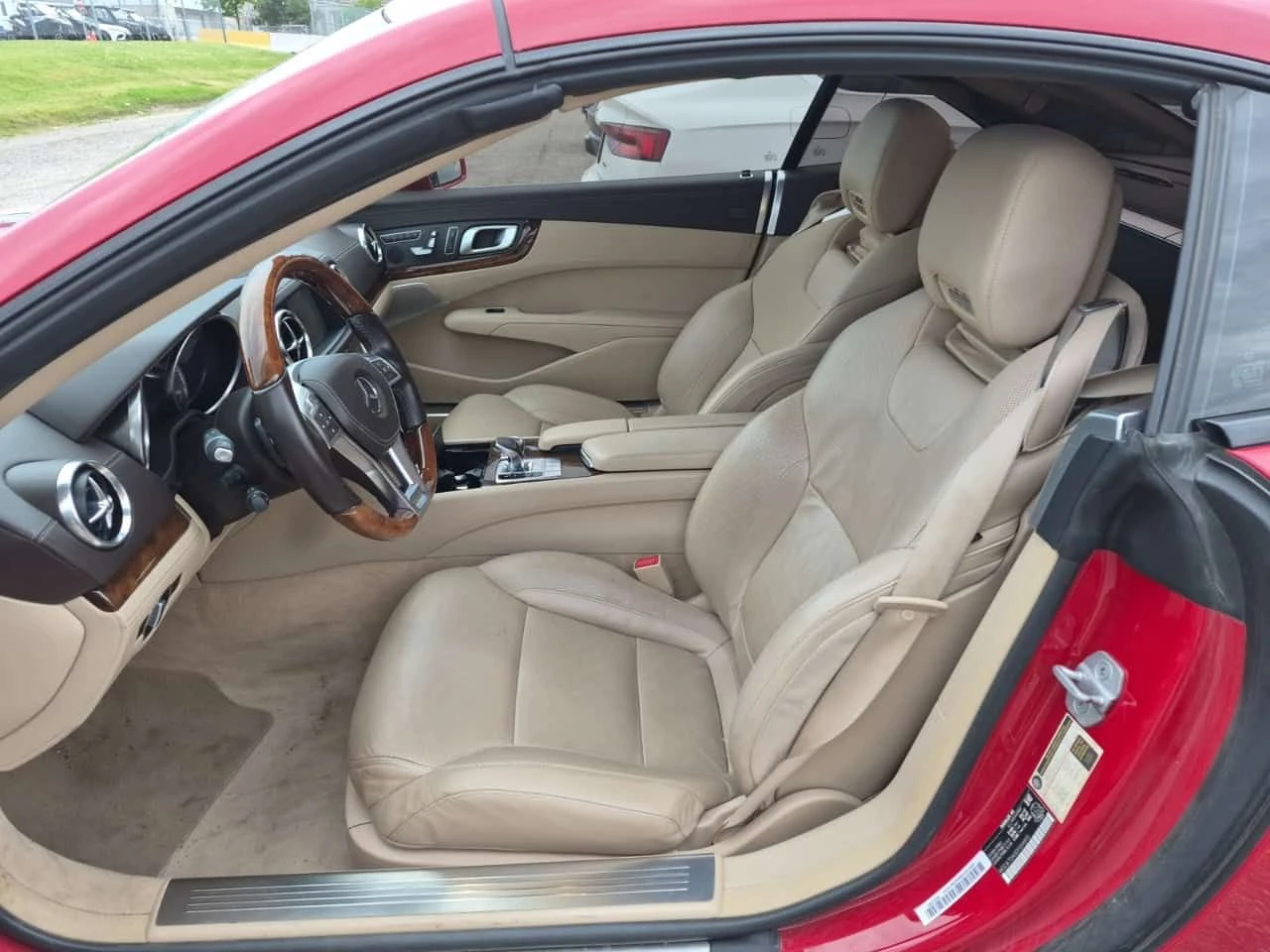 Mercedes-Benz SL 500 * 550 * CARFAX * ПОДГРЕВ/ОБДУХВАНЕ/ПАМЕТ/, снимка 5 - Автомобили и джипове - 55194014