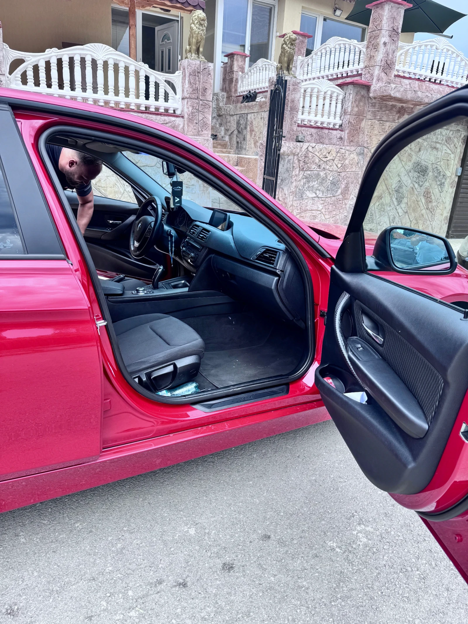 BMW 320, снимка 6 - Автомобили и джипове - 55264241