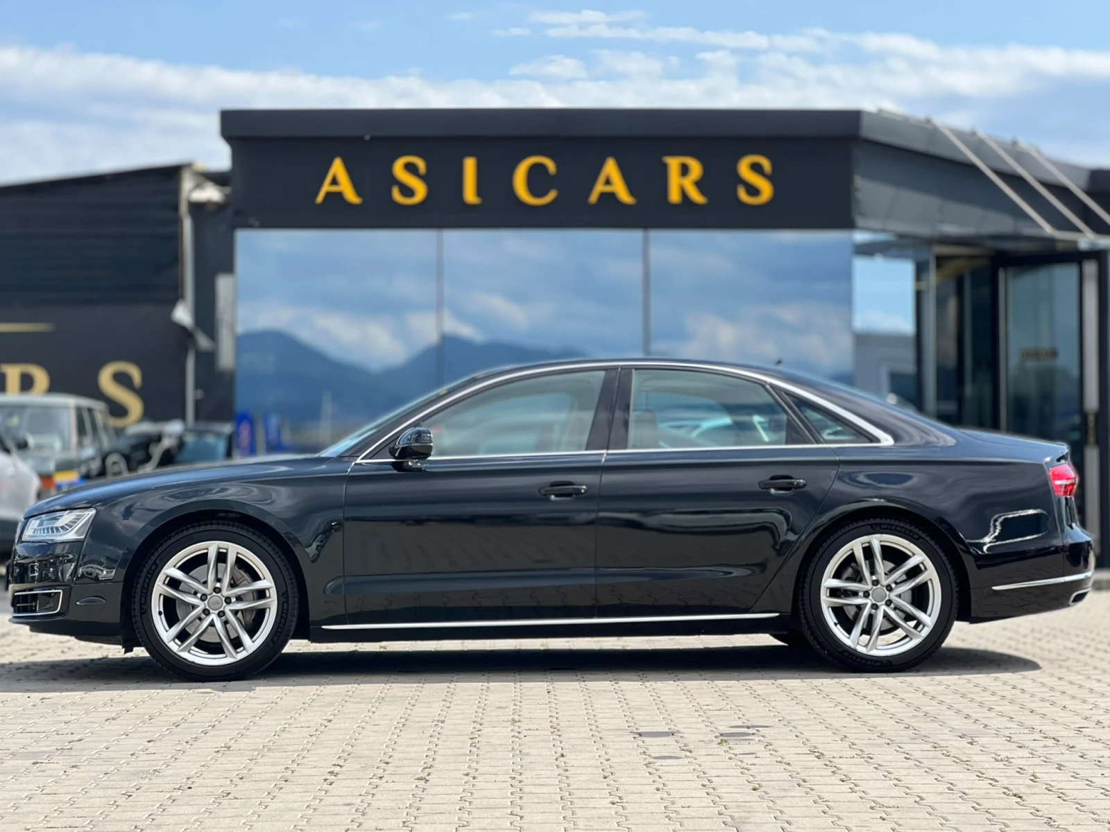 Audi A8 / 3.0D / 262HP / MATRIX / FULL /, снимка 2 - Автомобили и джипове - 55401299
