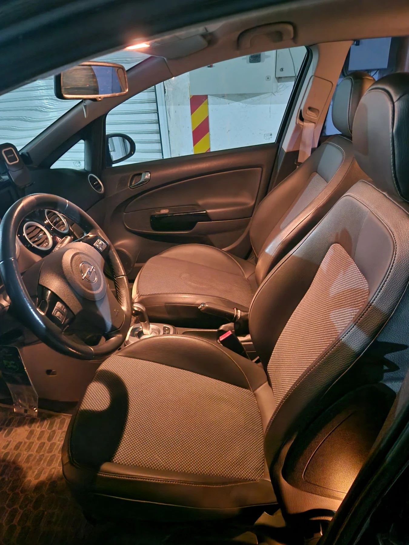 Opel Corsa D, снимка 10 - Автомобили и джипове - 55949908
