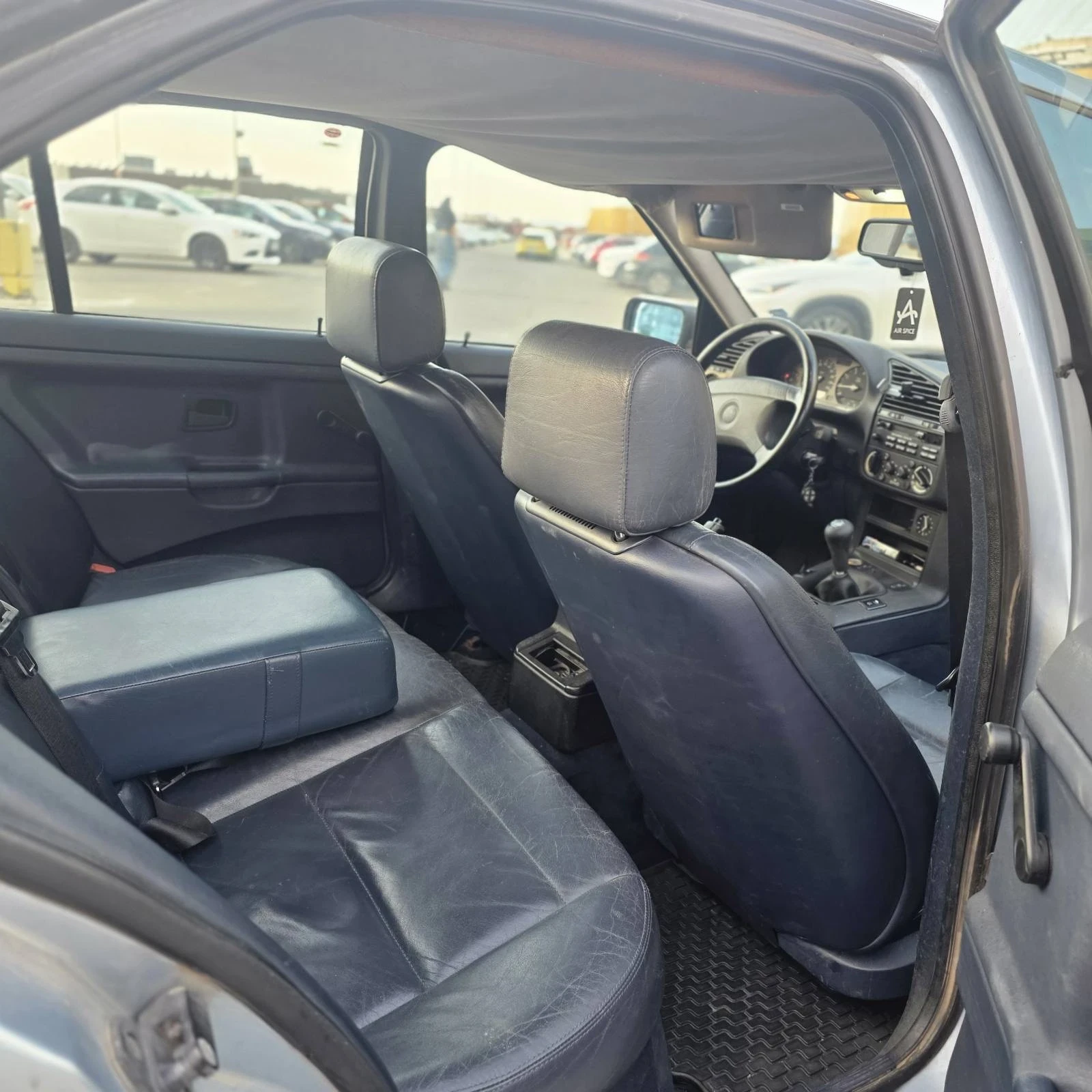 BMW 318 М40 заводски шпер , снимка 12 - Автомобили и джипове - 55983945