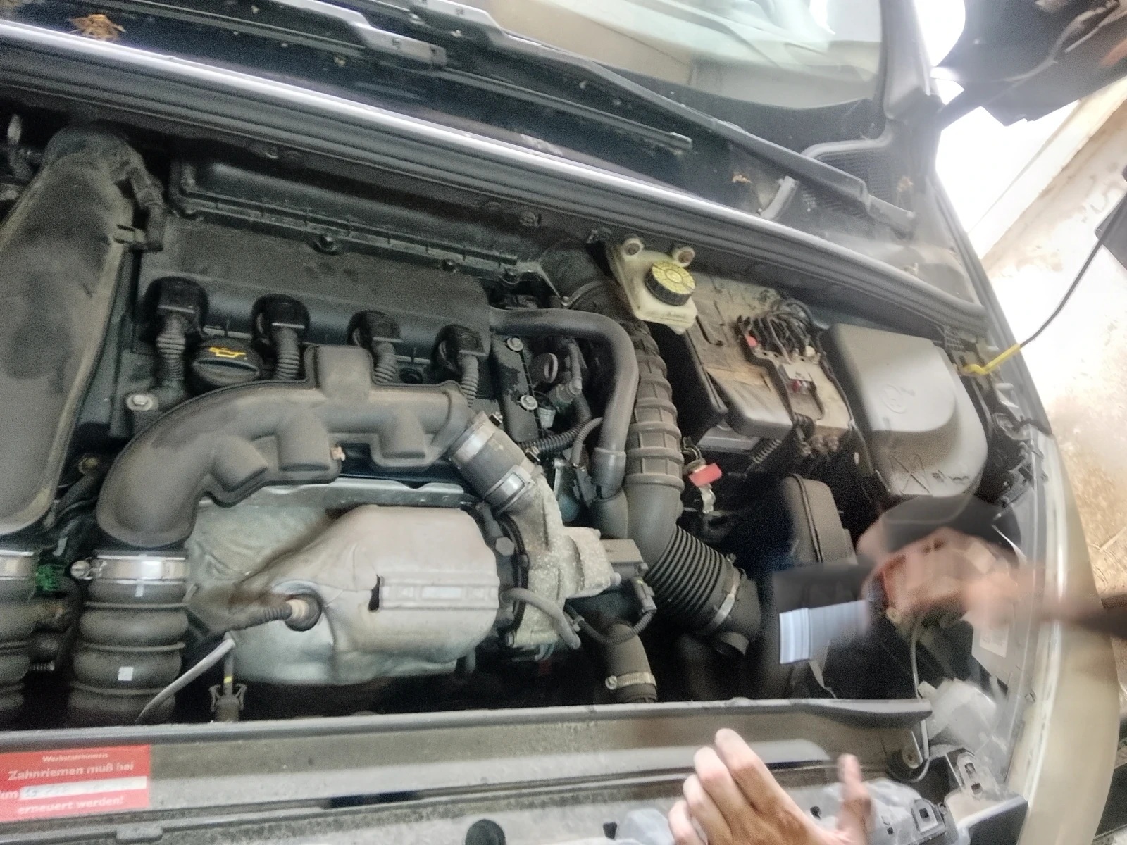 Peugeot 308 SW 150 к. с. 1.6THP 7местна