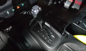 Jeep Wrangler 2.8 Rubicon 4-door, снимка 15