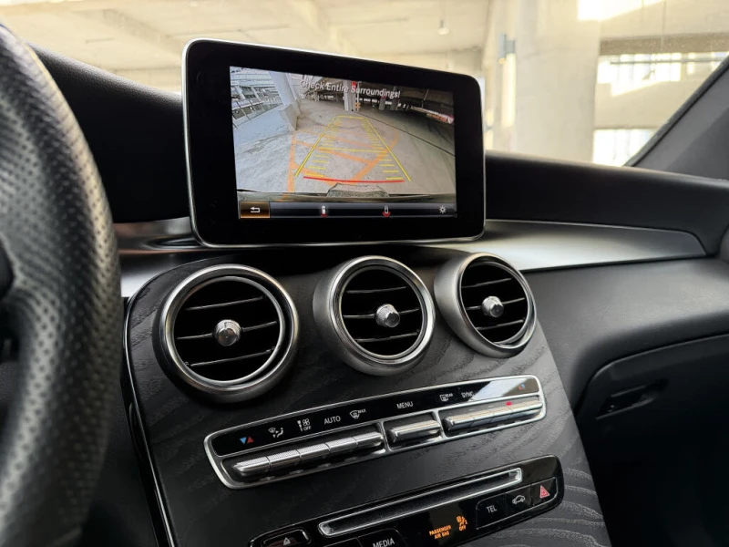 Mercedes-Benz GLC 300 4MATIC АвтоКредит* (ЦЕНА ДО БГ), снимка 11 - Автомобили и джипове - 52973811