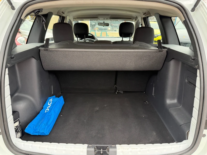 Dacia Duster 1.5 DCI, снимка 14 - Автомобили и джипове - 53210325