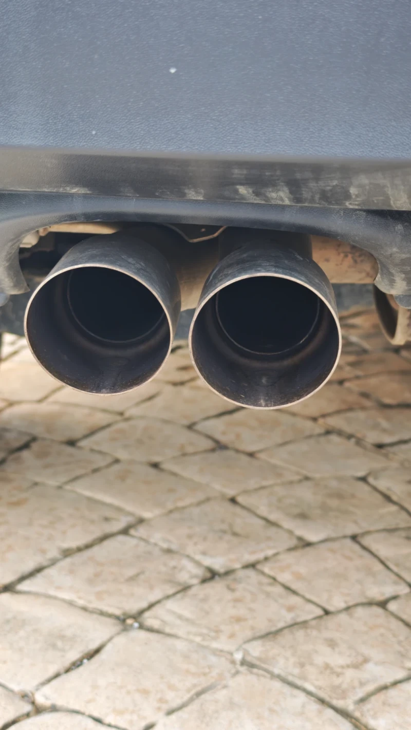 VW Tiguan, снимка 3 - Автомобили и джипове - 53230609