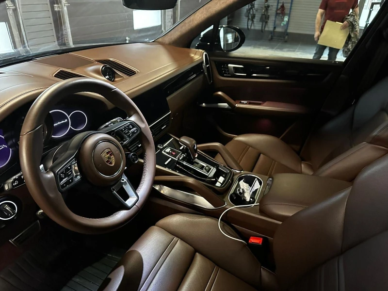 Porsche Cayenne TURBO С РЕГИСТРАЦИЯ & АВТО КРЕДИТ, снимка 6 - Автомобили и джипове - 53537195