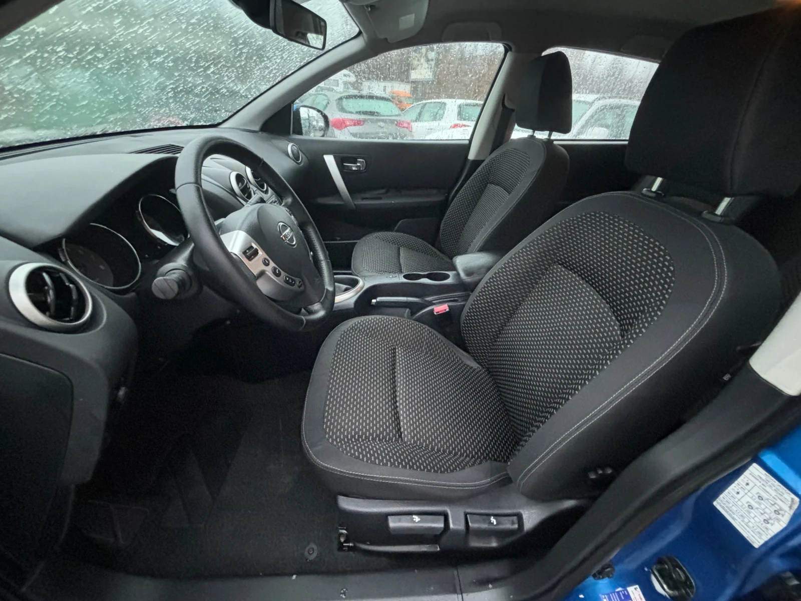 Nissan Qashqai 1.6 i - изображение 10