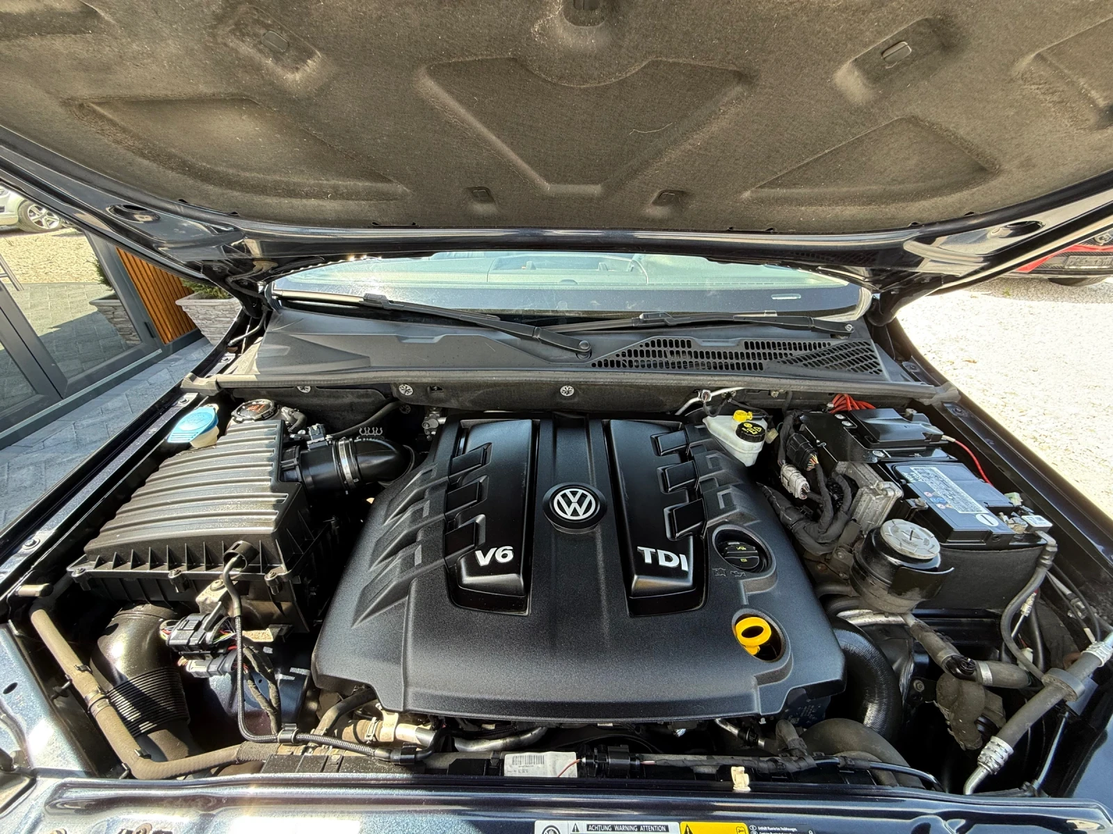 VW Amarok 3.2/V6/2019година/евро6b - изображение 9