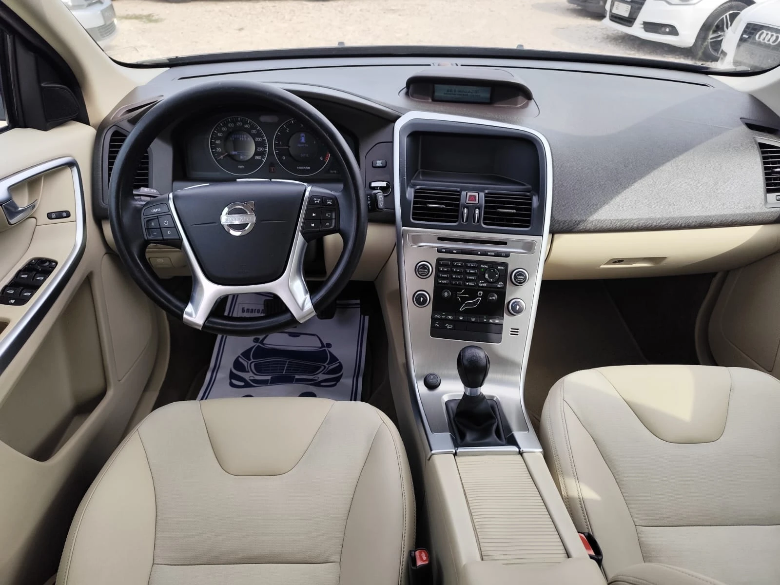 Volvo XC60 2.4 дизел Италия - изображение 10