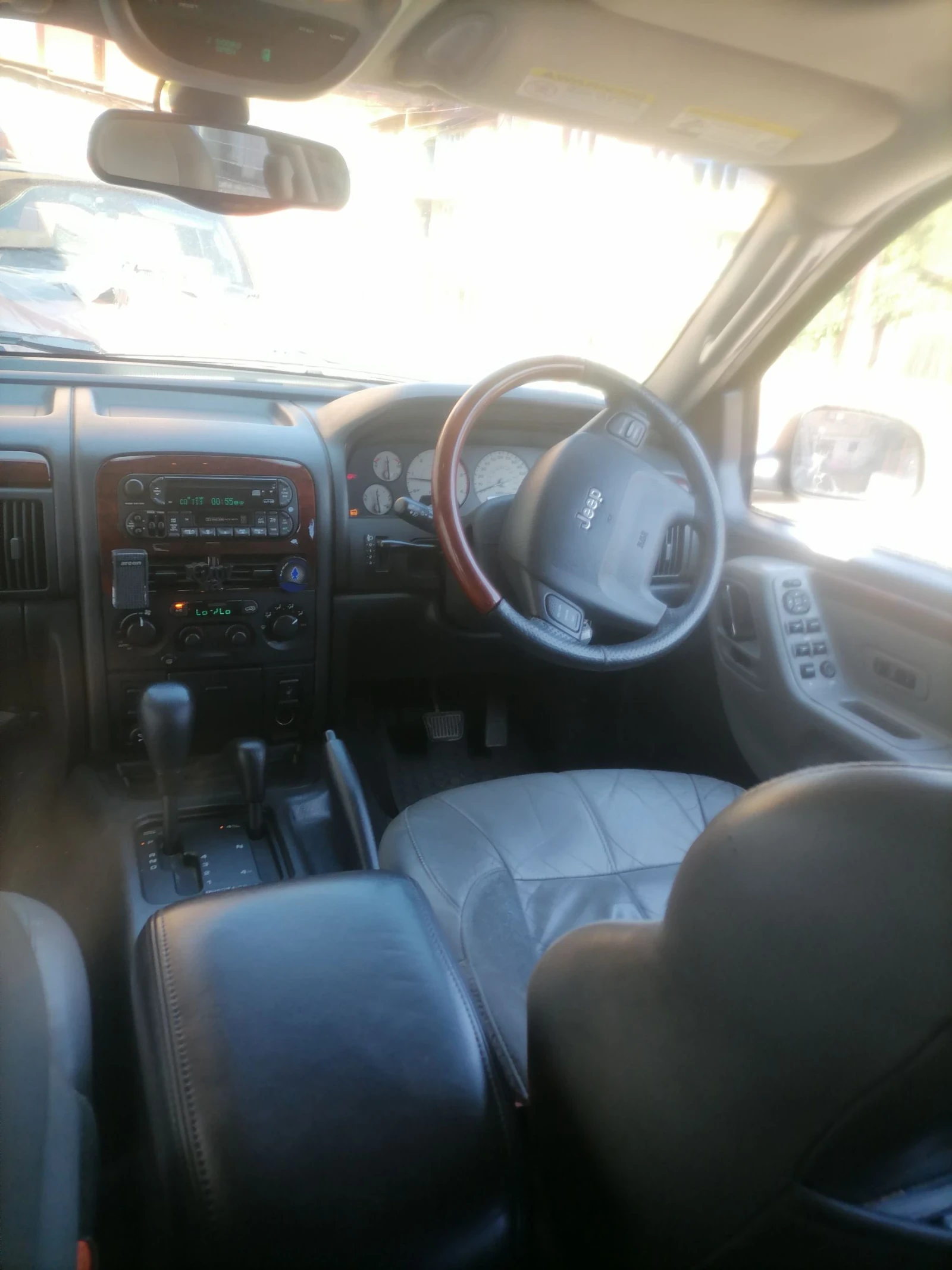 Jeep Grand cherokee  - изображение 7