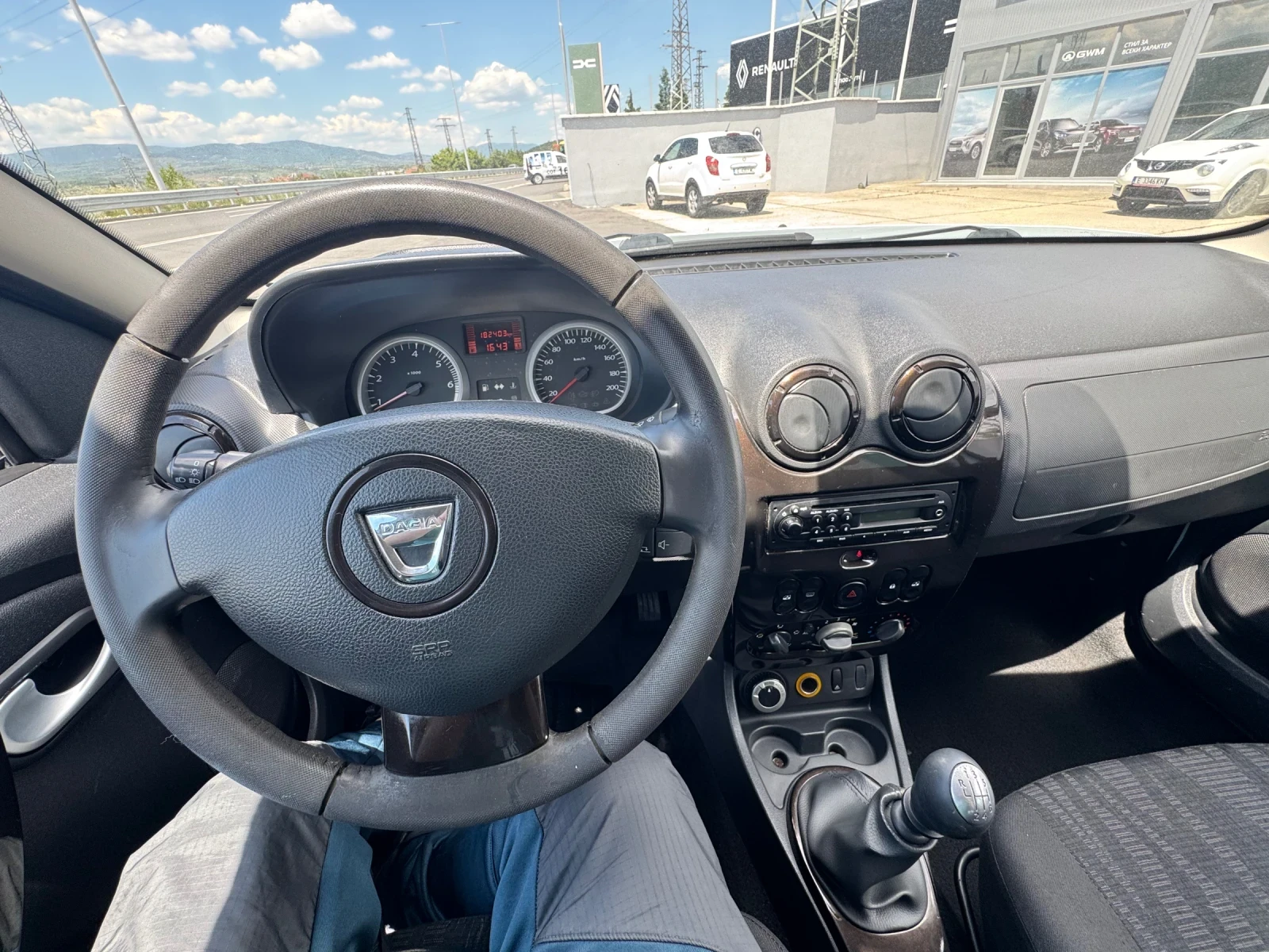Dacia Duster 1.5DCI 4x4, снимка 11 - Автомобили и джипове - 54634341