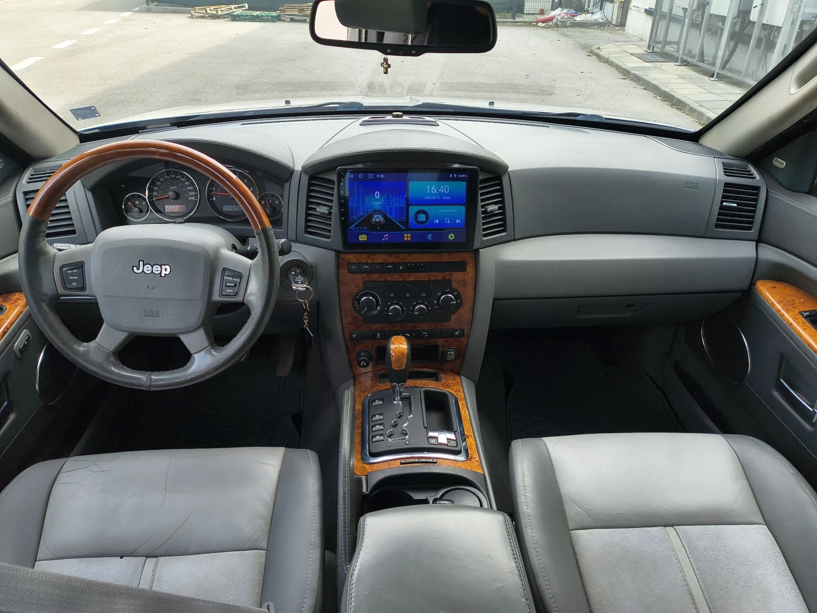 Jeep Grand cherokee 3.0 CRD, снимка 10 - Автомобили и джипове - 54702512